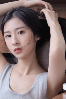 姐姐的朋友在线免费看
